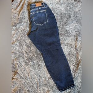 Judy blue size 18 skinny jeans